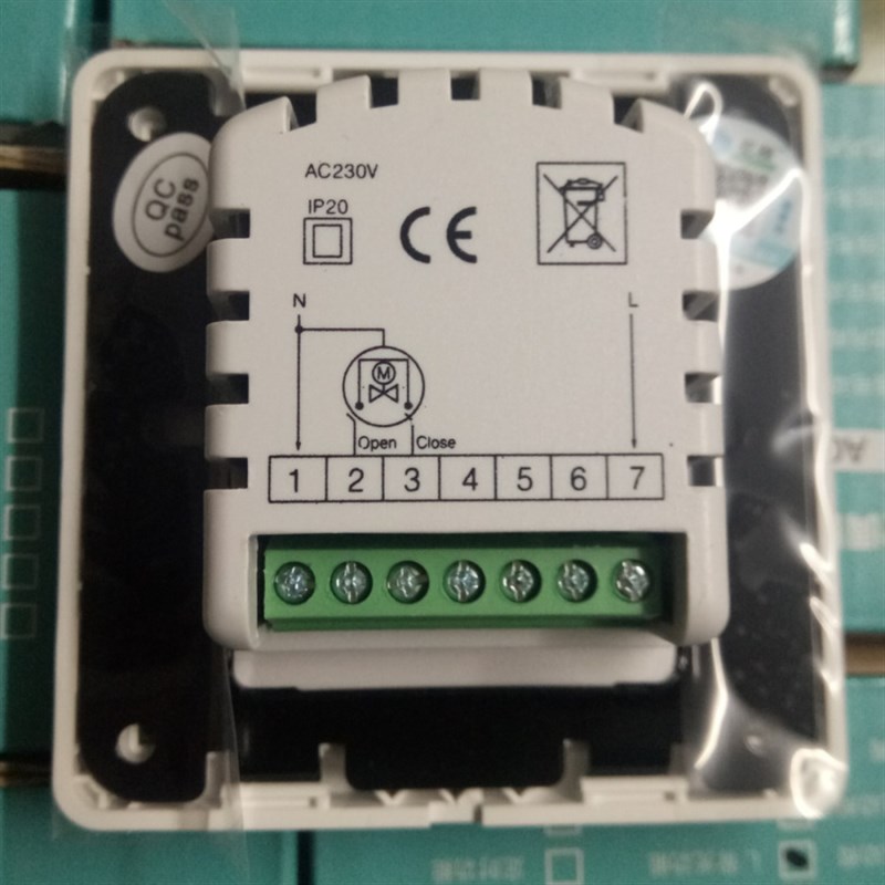 亿林地暖温控器R9300 水地暖电采暖控制面板 电热膜开关1