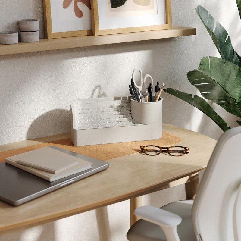 Umbra桌面迷你小喷泉多功能花瓶笔筒水循环系统流水摆件招财加湿