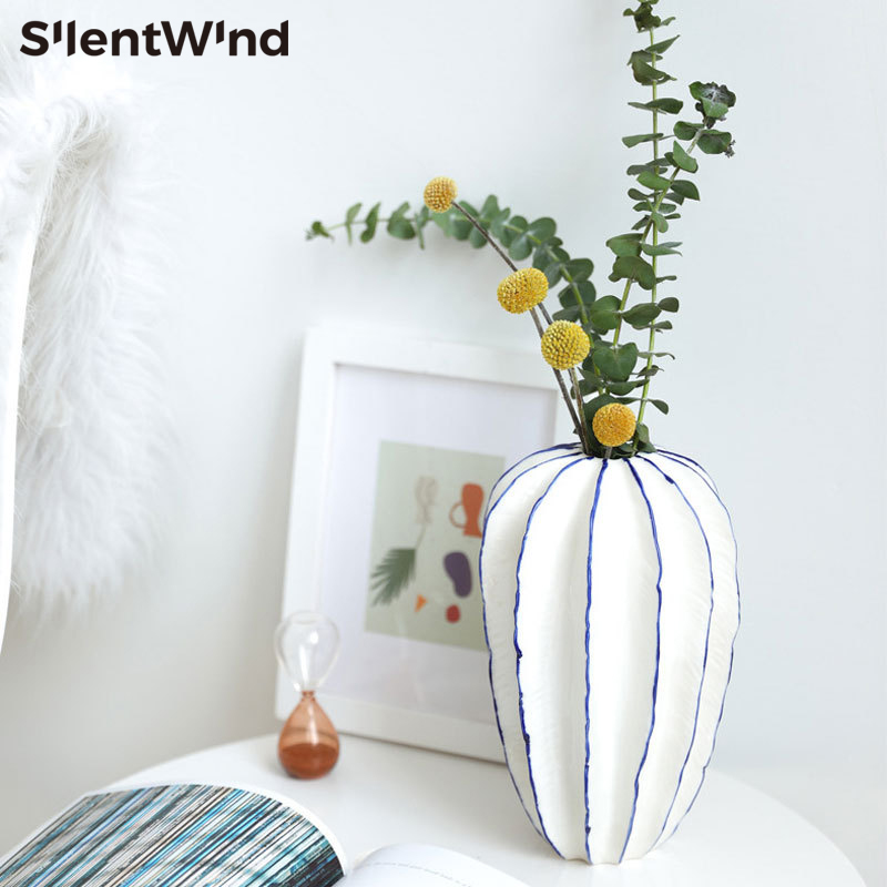 创意白色杨桃水果造型陶瓷花瓶摆件插花家居小清新客厅餐桌装饰