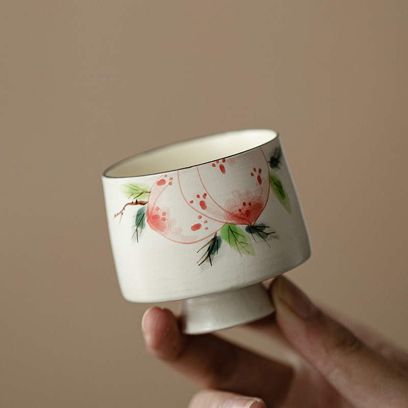 蕴华堂 粉引手绘寿桃陶瓷茶杯 侘寂风复古品茗杯功夫茶具主人杯