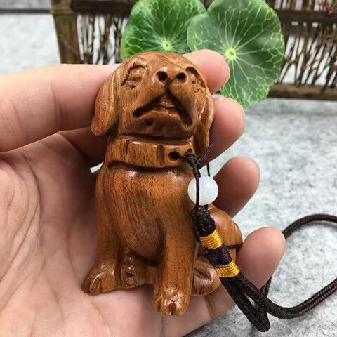 手把件黄花梨十二生肖狗木雕手把件旺财木质工艺品实木文玩车挂绳图片