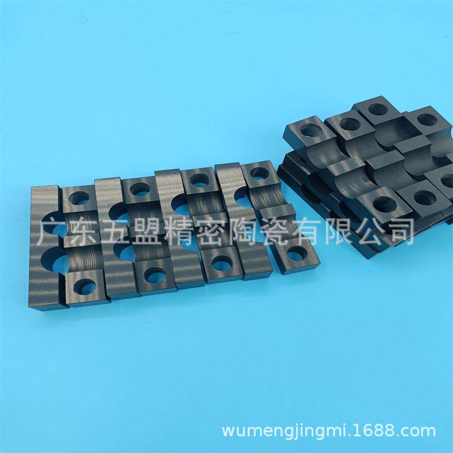 抛厂家直销氮化硅陶瓷板耐磨力块定位高光片工业实频绝缘GBA陶瓷