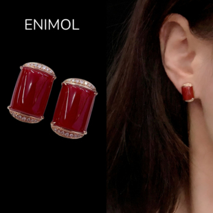 ENIMOL日本aka阿卡珊瑚牛血色马鞍方面18k金钻石镶嵌耳钉 女耳饰