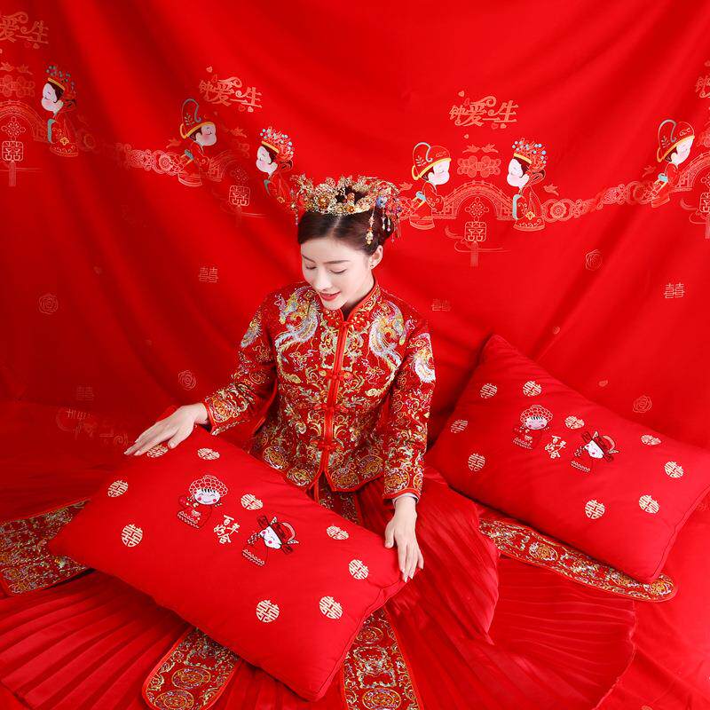 厂家直销新款婚庆立体结婚枕头抱枕 羽丝棉全棉婚庆用大红枕芯