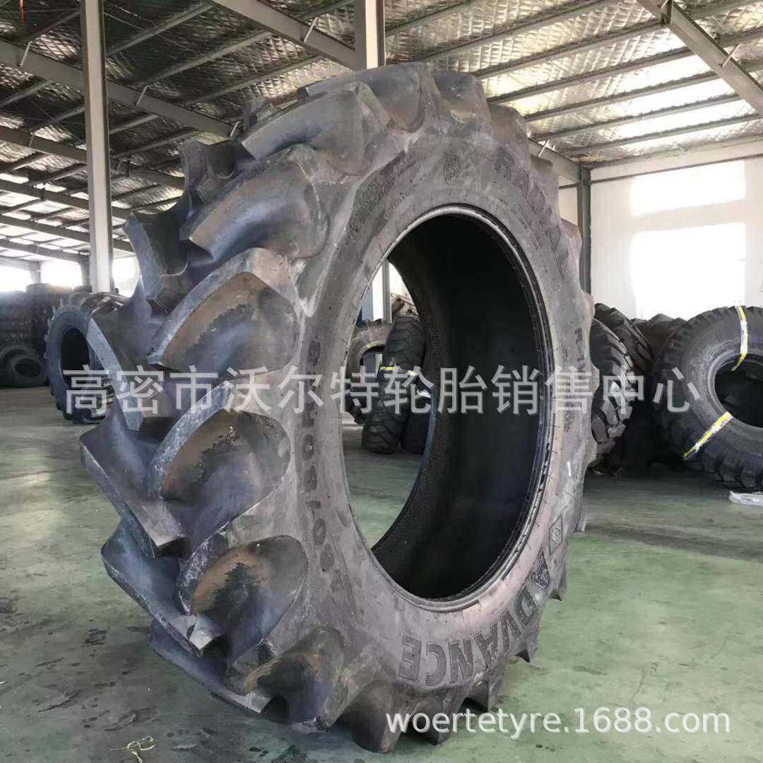 供应人字花纹轮胎 480/80R42 子午线机械轮胎