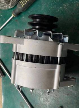 少林客车发电机JFZ2972T发电机1040010-FF070500A发电机
