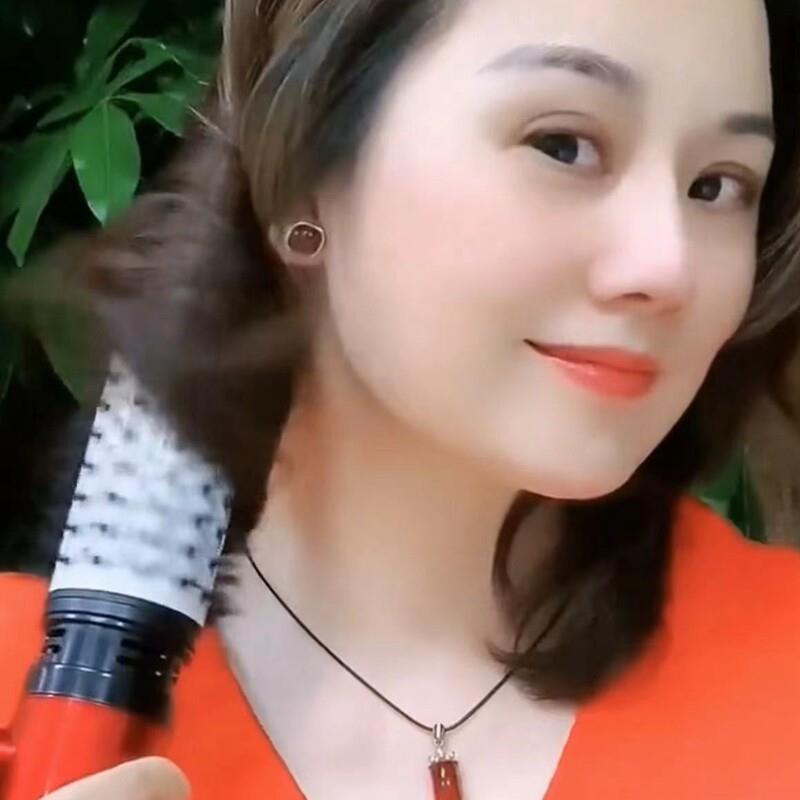 韩国多功能吹风机吹梳一体护发负离子蓬松造型梳全自动卷发内扣