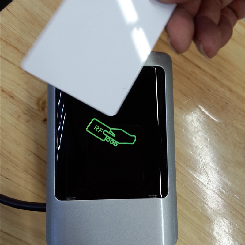 热卖时尚防水金属门禁一体机 读卡器 ID IC读头 维根2 管理卡