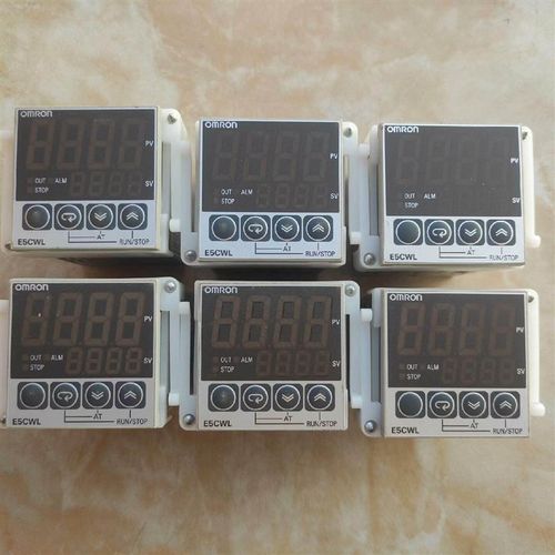 温控器E5CWL-Q1TC  56个