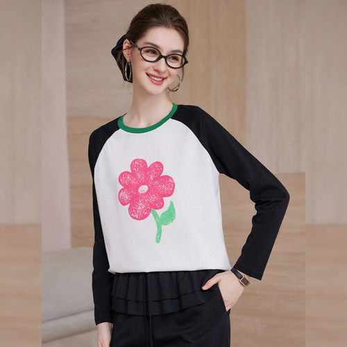 【一一专享】&白鹿语时尚撞色印花长袖圆领插肩袖女式T恤HY50150