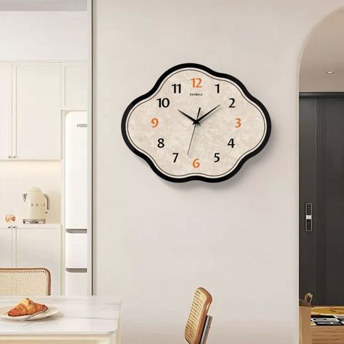 简约现代客厅挂钟家用挂墙钟表餐厅静音时钟免打孔时尚云朵石英钟