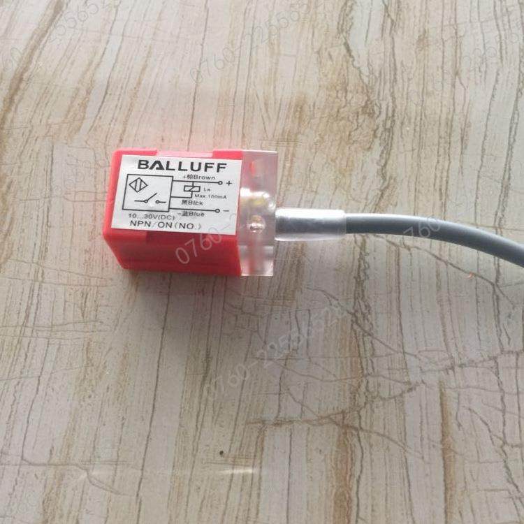 巴0鲁夫接近开BA关LLUFFES517-ROQ165N红色B方形接近开关