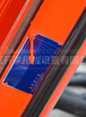 边专用矿潜孔钻机KQ103500矿山KQD1坡山20D潜孔钻凿岩机钻头齿轮