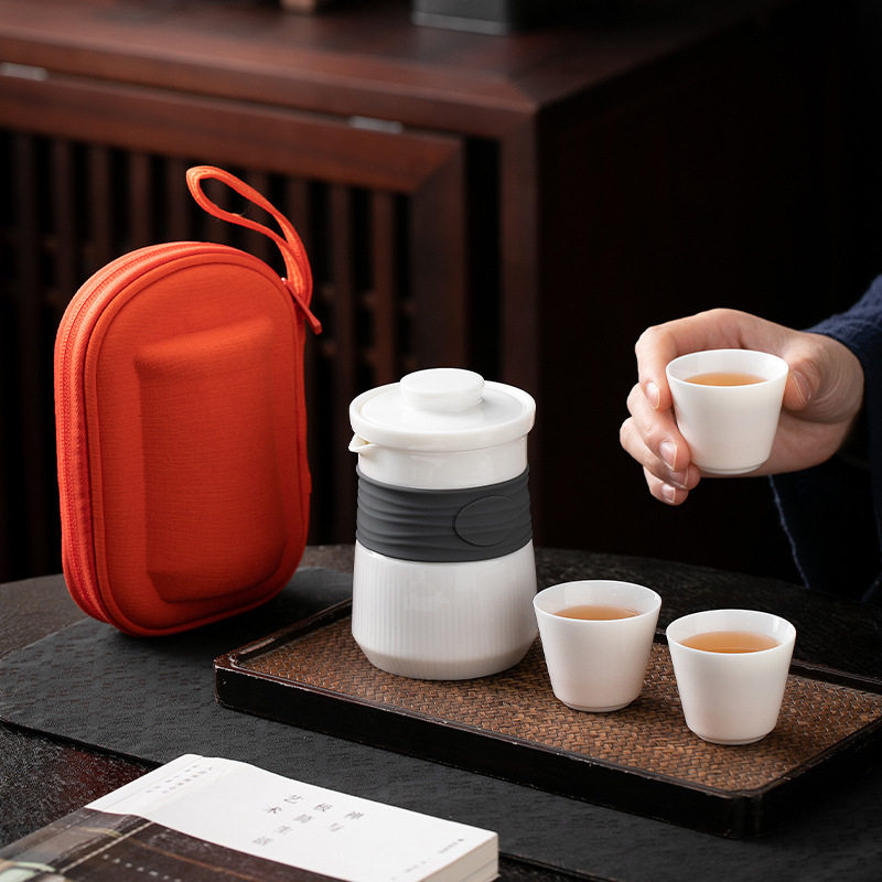 便携式旅行茶具小套装备户外包白瓷泡茶壶茶杯简易女士露营快客杯