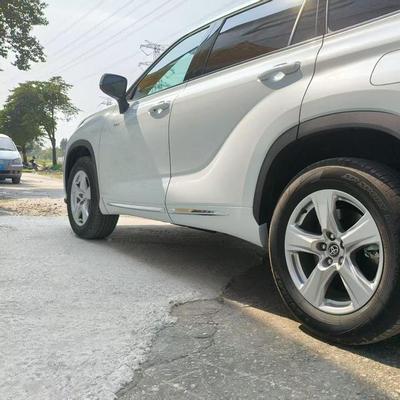 新车款电镀TLH车身饰条条汽改装擦防立体ABS车门装饰贴防撞亮加长