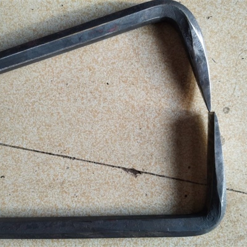 高硬度撬棒铝膜撬棍木工拆模翘棍特种钢六棱扁头撬杠铝模工具