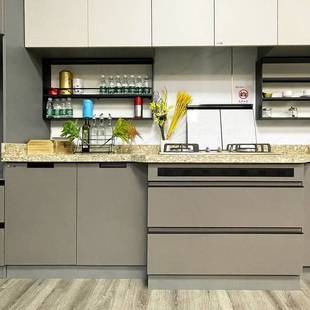 江门全铝家具工厂订造铝合金衣柜门板防潮不变形耐用橱柜门板全屋