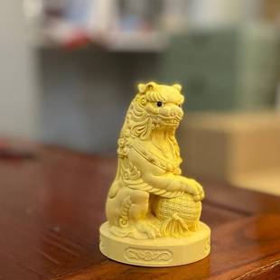 黄杨木雕家居汽车中控台摆件有求必应踩球貔貅手把件神兽麒麟收藏