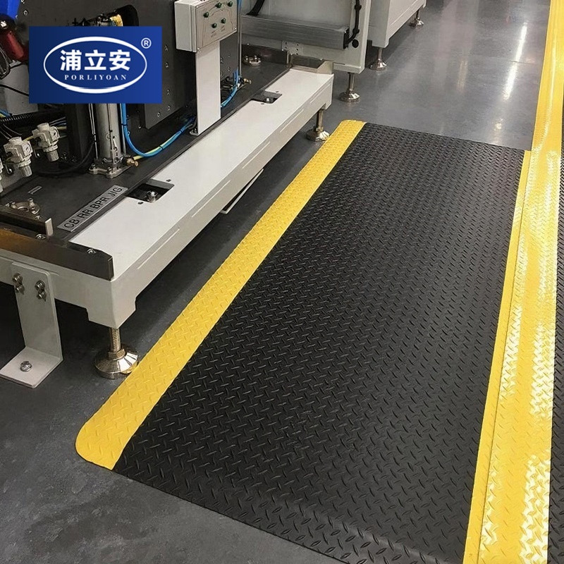 浦立安PVC三层加厚缓冲垫子