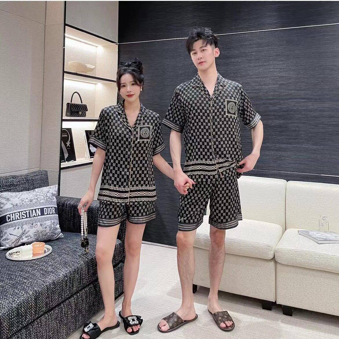 2华023网春夏季新款丝绸情侣冰定奢红时尚家CDB居服三件套套装发