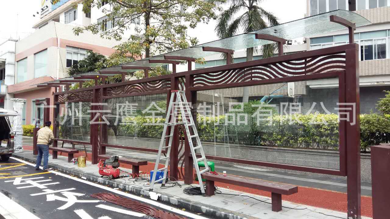专业制造不锈钢公交候车亭报价