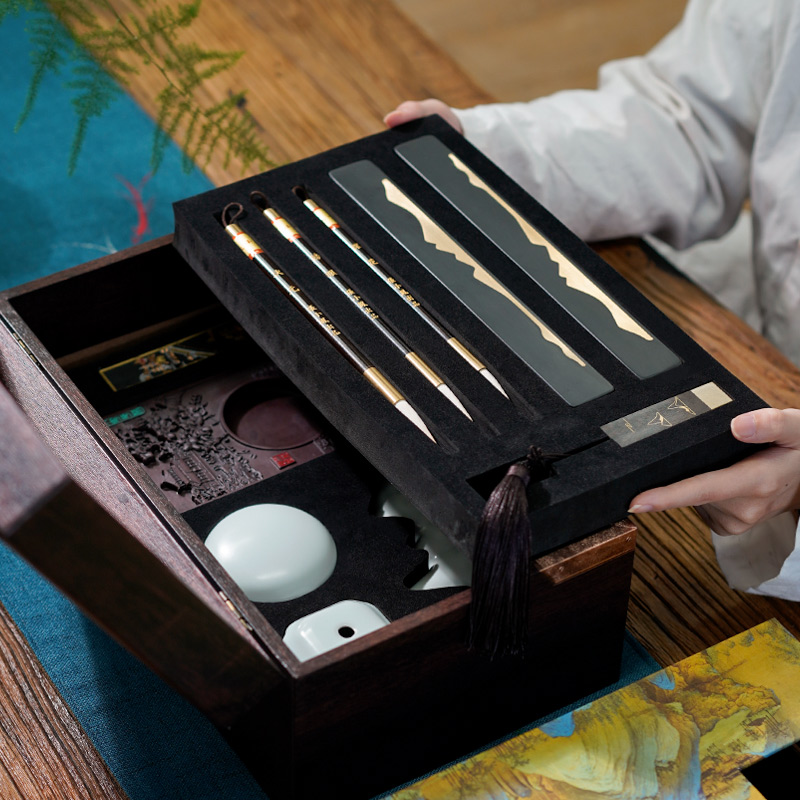 张小凤千里江山文房礼盒毛笔入门砚台墨条端砚笔搁笔墨纸砚级文房
