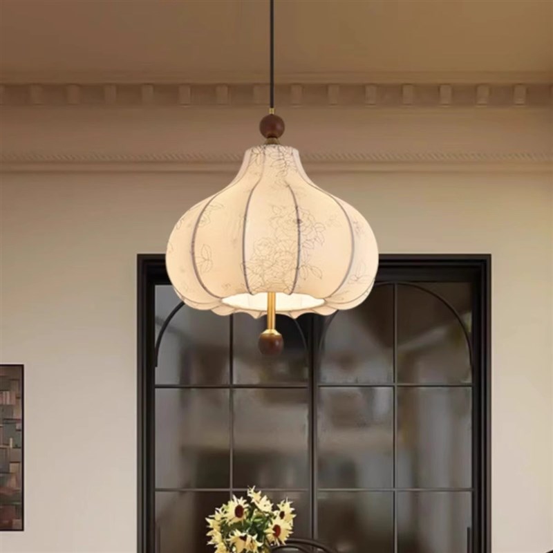 法式中古餐厅布艺吊灯复古侘寂风花纹实木卧室衣帽间吧台栗子灯