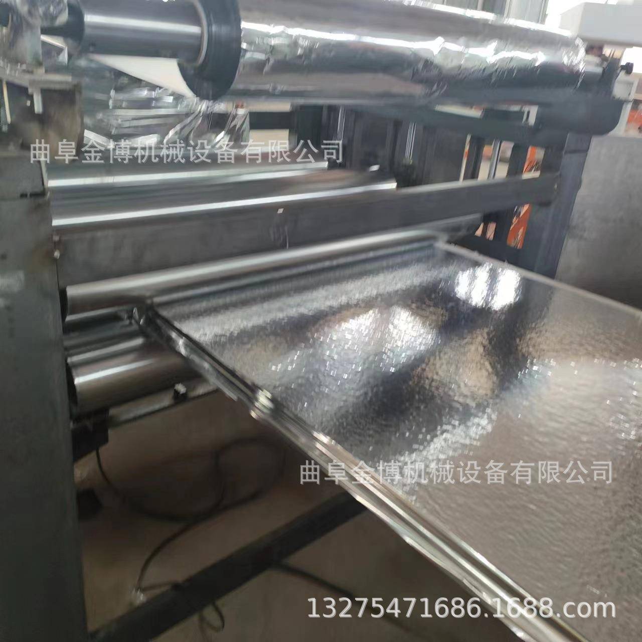 EVA珍合珠棉纸板复机镀铝覆膜加铝箔纸泡沫板热烫合膜1320镀铝机