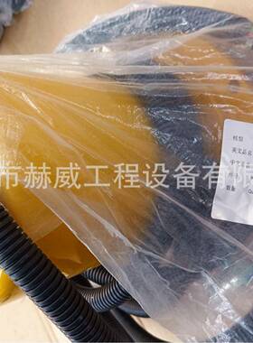 徐工汽吊刷5/电总成//137车8DVI800871