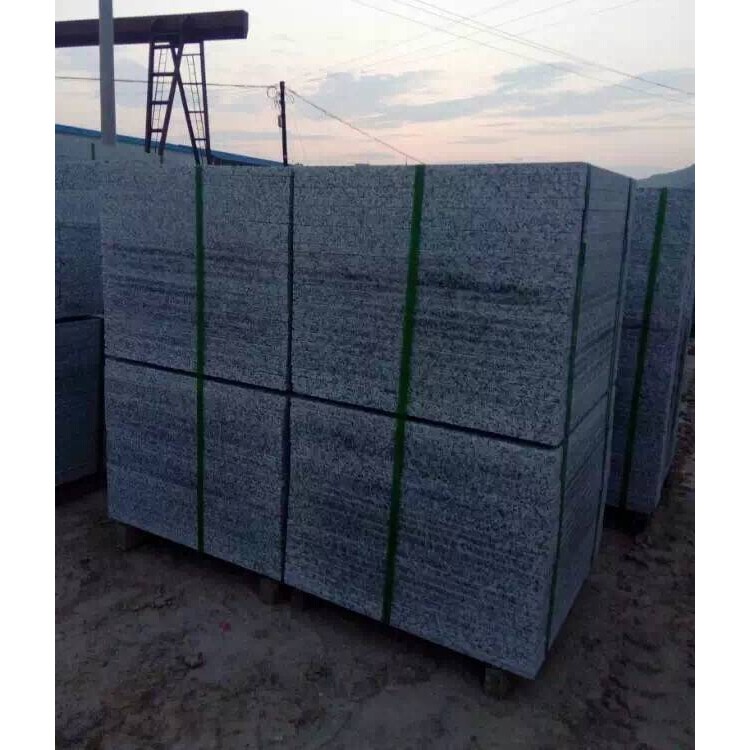 吉林白天岗白石材价格大理石芝麻灰花岗岩荔枝面长春哈尔滨白山市
