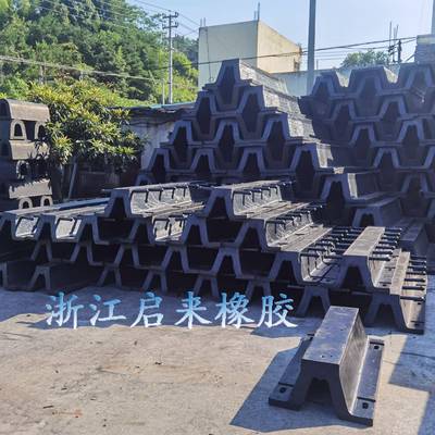 厂家SA30橡胶护DA防300靠舷把A3000撞条码头桥GQH梁趸船优惠