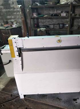 切条机  橡皮筋数控剪切机 废旧皮革卷数控割条机