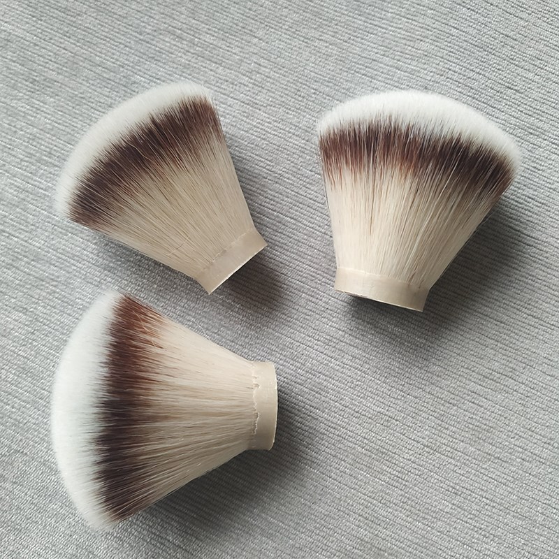 帝诗哎莎2S柔软高弹扇形剃须刷结胡刷头