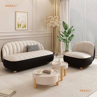 奶油风小户型沙发客厅卧室公寓出租酒店接待休息区直排休闲小沙发