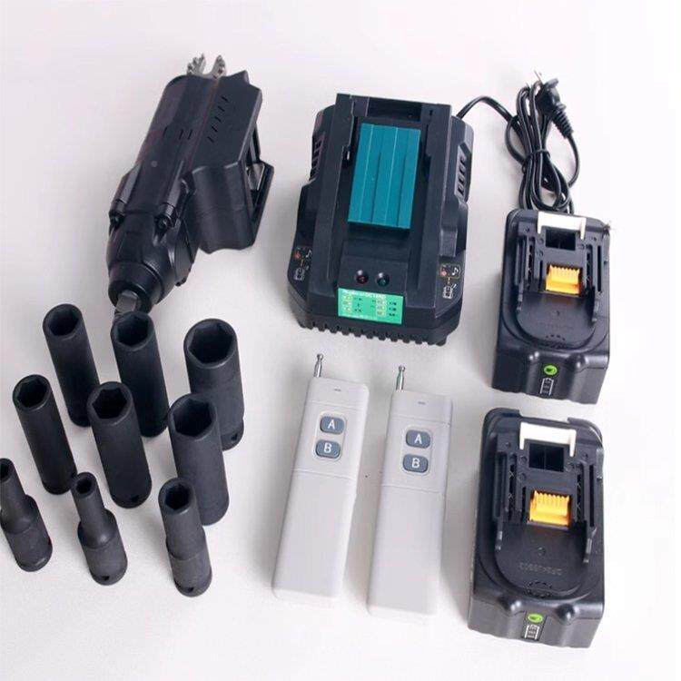 带电作业螺扳栓固紧无线遥电动手绝缘杆式高压电ZGN力套筒控板子