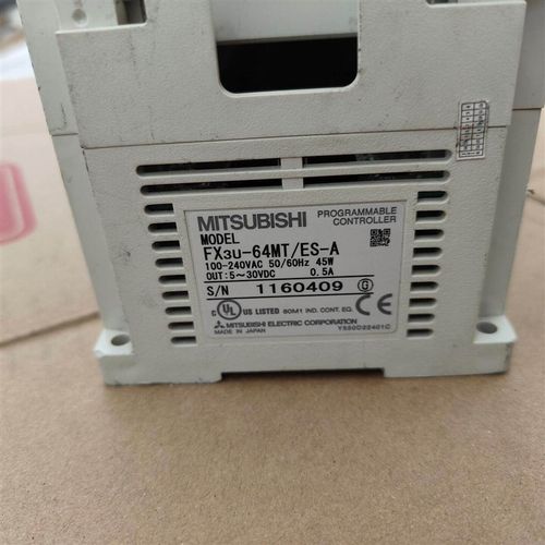 FX3U-64MT/ES-A 成色下图实拍。ERROR红灯闪