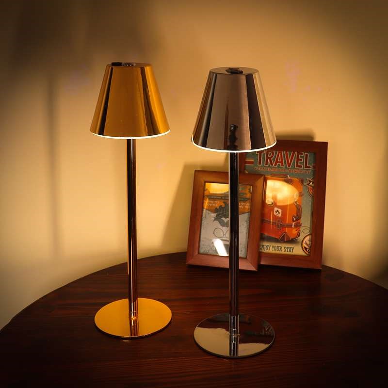 led充电触摸夜灯 创意餐厅酒吧桌灯卧室氛围简约床头护眼台灯金属