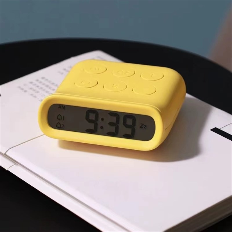 小闹钟简约新款电子时钟儿童学生宿舍卧室床头闹铃智能静音计时器