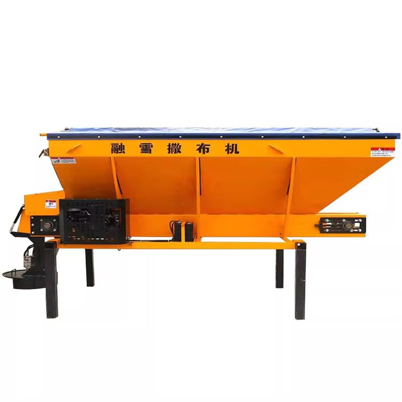 河南融雪剂撒布机车载式道路撒盐工业盐抛洒机车多功能车挂融雪撒