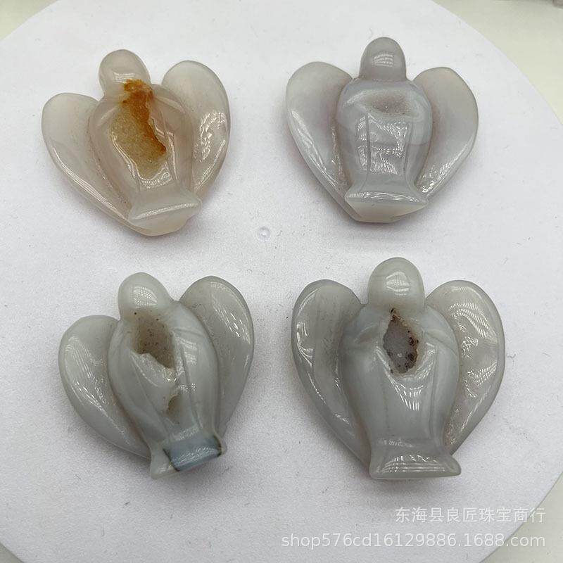 产地直销天然原石雕刻灰玛瑙洞原石天使工艺品天然水晶手家居装