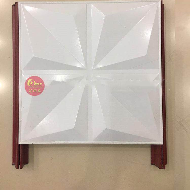 厂家 装饰扣板成型设备 集成吊顶龙骨机 天花吊顶设备