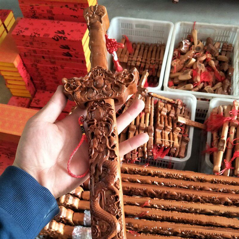 肥城桃木剑驱光的邪桃木斧头地摊工艺品镇家房屋宅七星剑木雕
