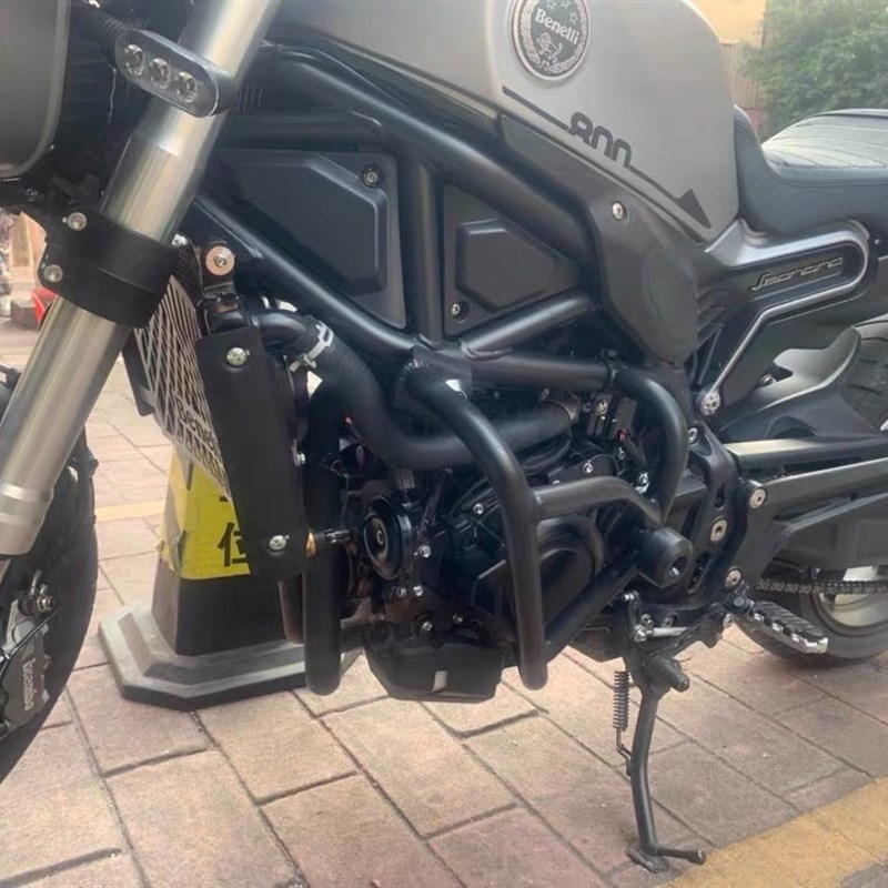 适用于贝纳利幼狮800改装护杠 保险杠 保护竞技杠 发动机防撞架