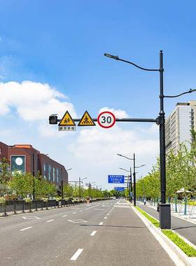 厂家直供交合通信号灯杆综杆多功能FRO组合监杆多合杆一共杆路控