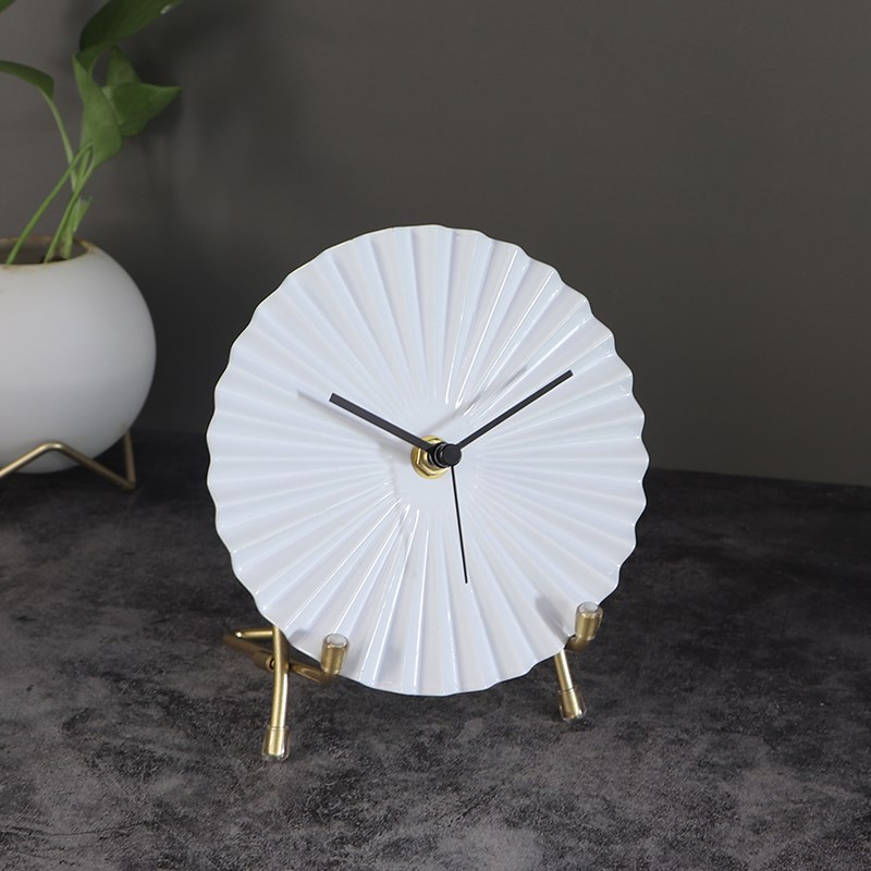 创意金属台钟金色迷你时钟家用商用桌面装饰钟表现代小号钟饰摆件