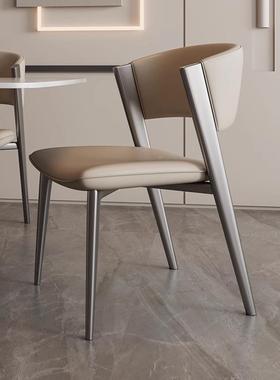 靠XCF乐途意轻式餐椅设计师样板奢房梳妆台半弧背椅现代简约家用