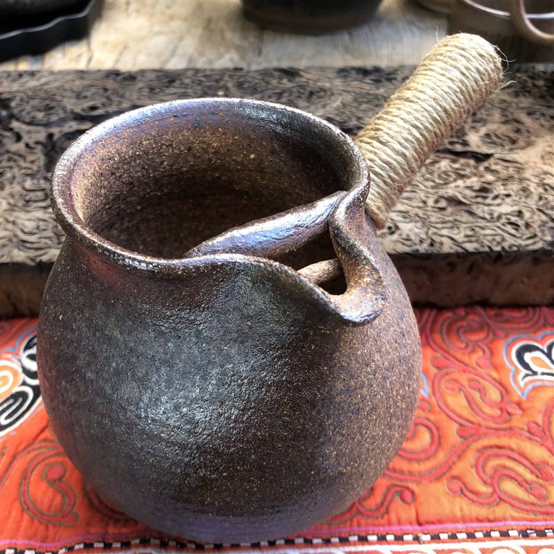 云南粗陶柴烧5毫升左右精品落灰釉纯手工烤茶罐煮茶壶公道杯
