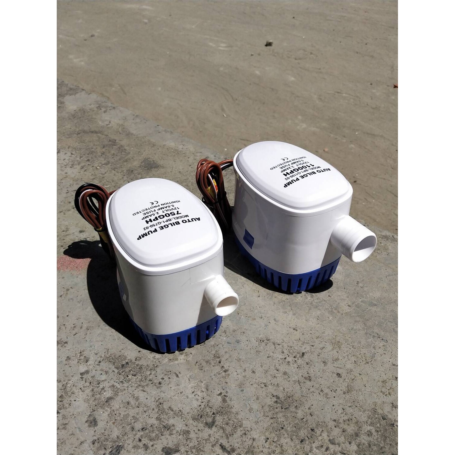 小型抽水泵12V24v直流潜水泵游艇快艇排水全自动舱底泵浮动开关