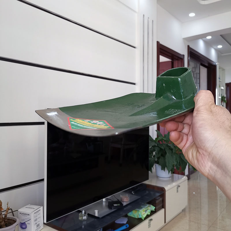 军印02方小锄头全钢加厚农用挖笋种菜挖土开荒开垦开山翻地农具