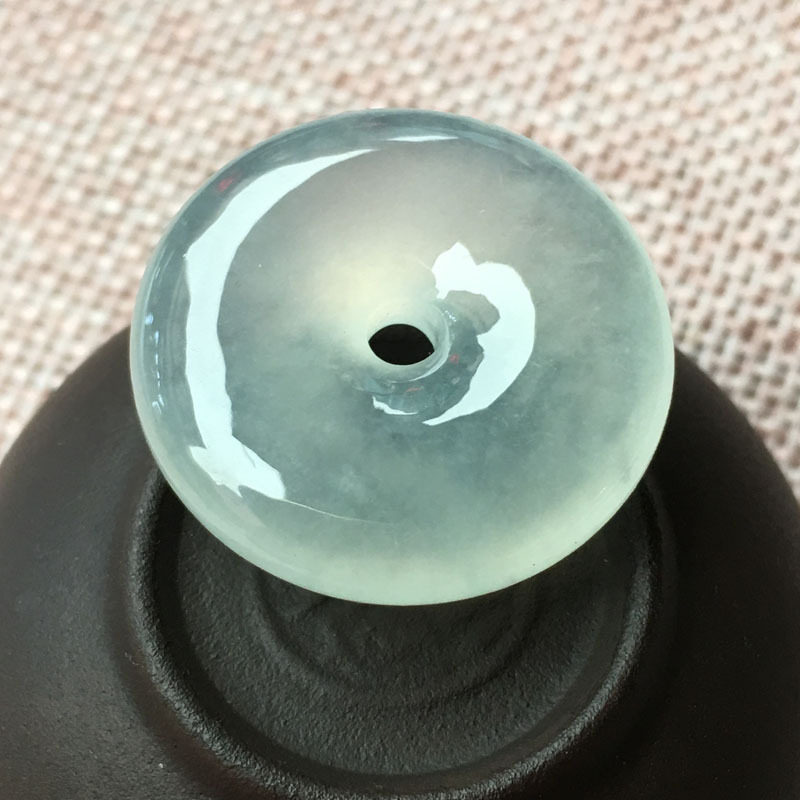 傅小姐翡翠冰种安扣挂件玉质细腻水润饱满飘花灵动